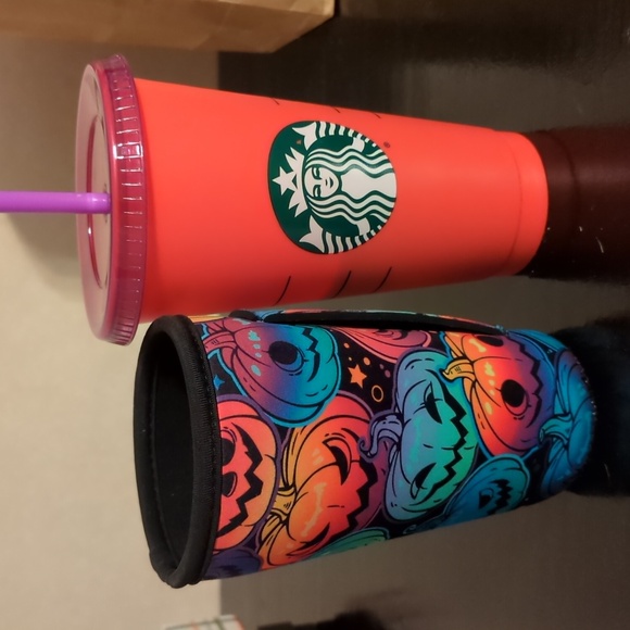 Other - Halloween Pumpkins Tumbler Sleeve with Handle